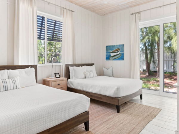 Luxurious 7-Bedroom Beachfront Retreat in Little Exuma, Bahamas